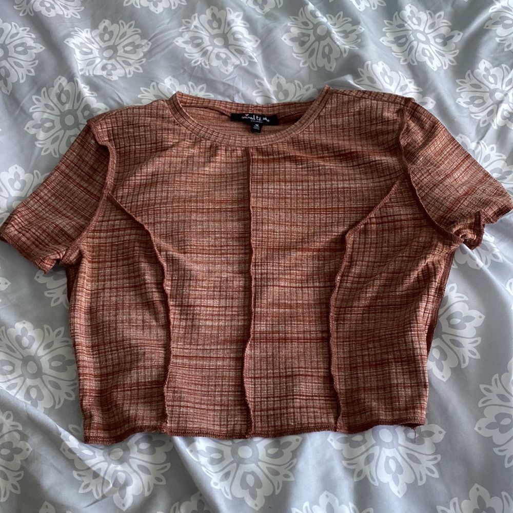Mixed Thread Reverse Seam top - Picture 2 of 4